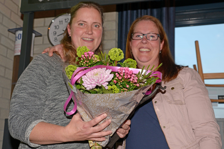 2015: Karen van Toorn met Sonja de Boer (erelid 2015)