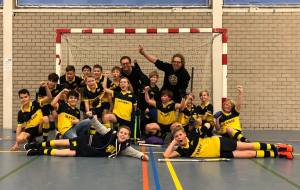 JD4 zaalkampioen 2019 - 2020